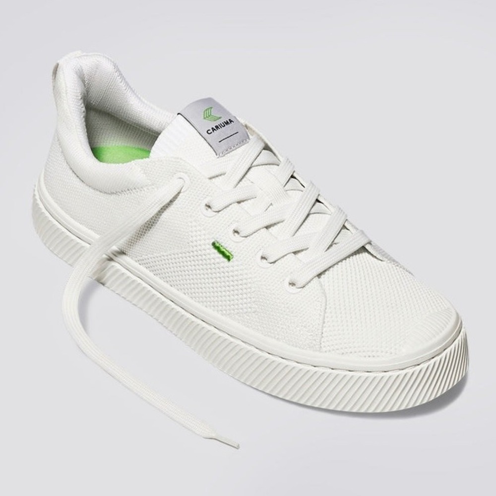 Cariuma IBI Low Knit Sneakers, Off-White (W's 6)